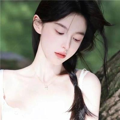 我家宝匣通古今，女帝认我做老公